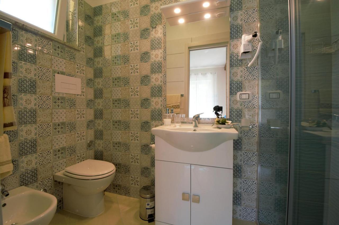 Askia Rooms & Breakfast Ашеа Екстер'єр фото