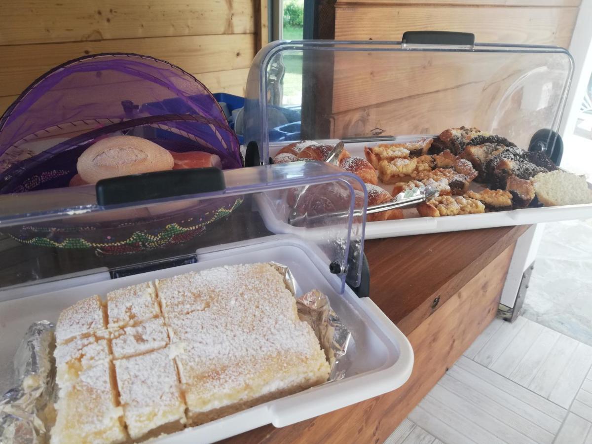 Askia Rooms & Breakfast Ашеа Екстер'єр фото